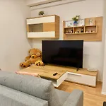 Central Stone Spacious Apartment